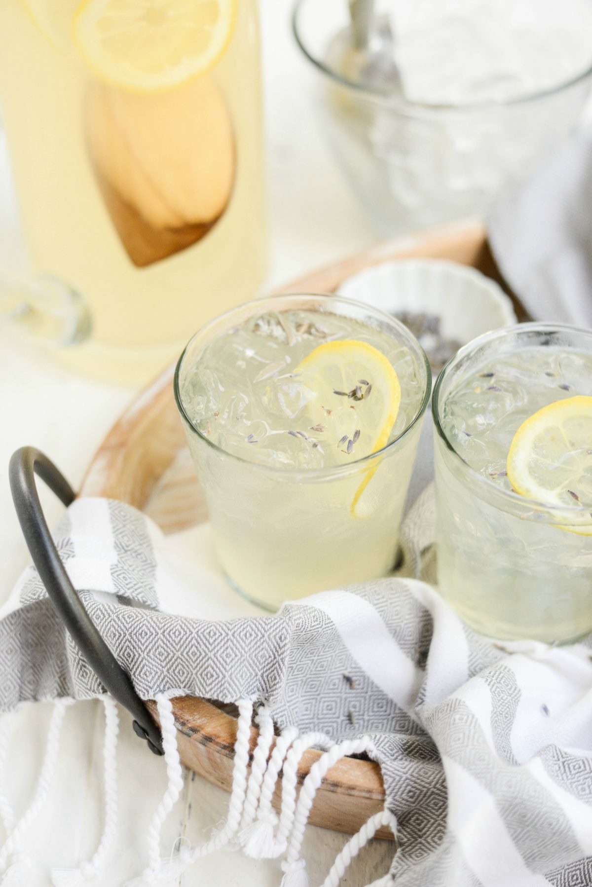 Honey Lavender Lemonade