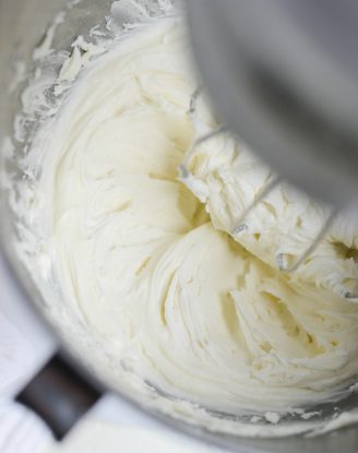 White Buttercream Frosting