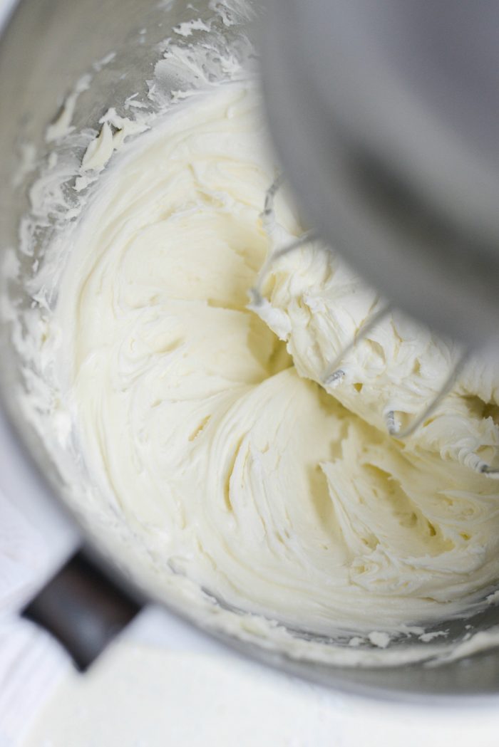 White Buttercream Frosting