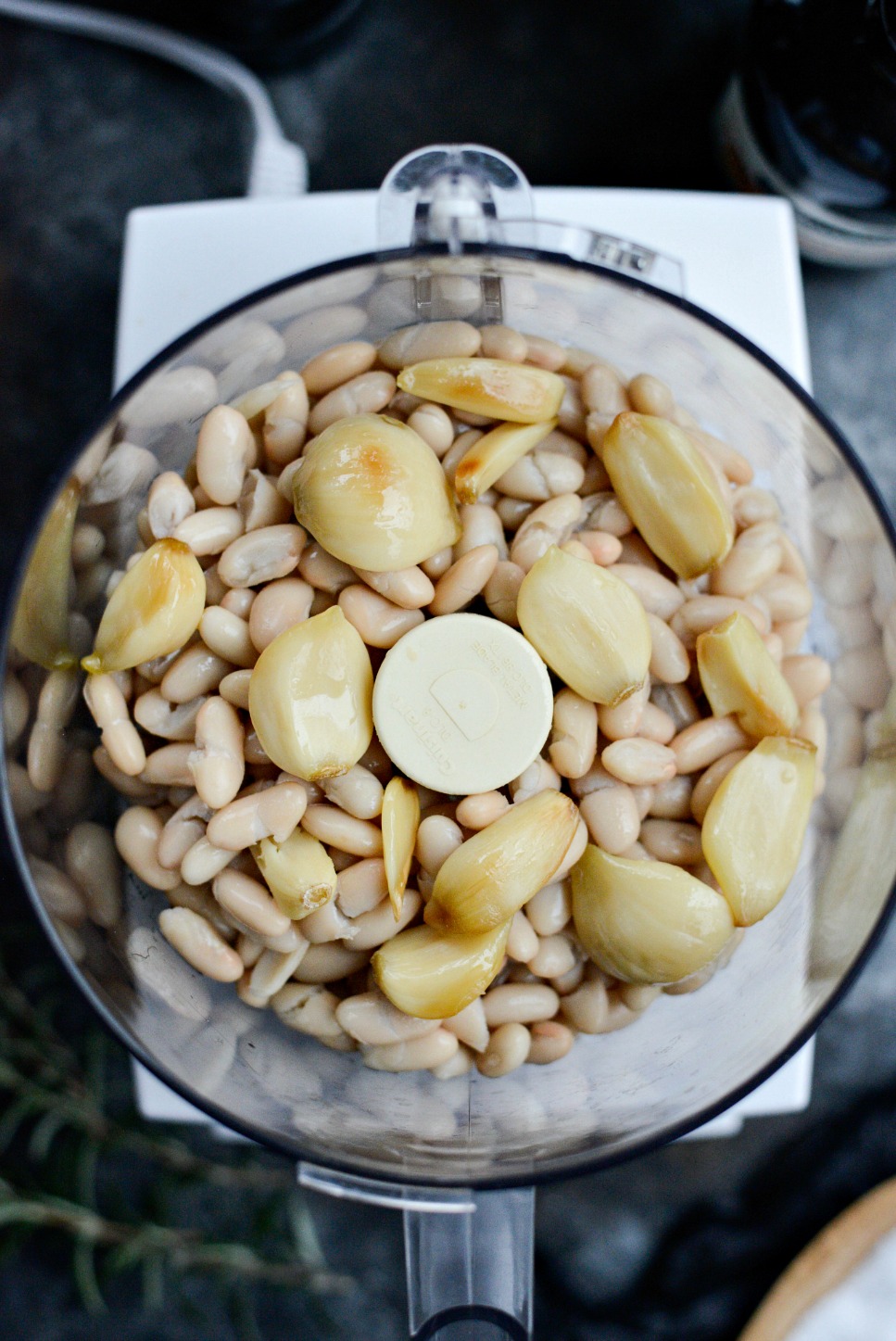 beans and garlic in food processor