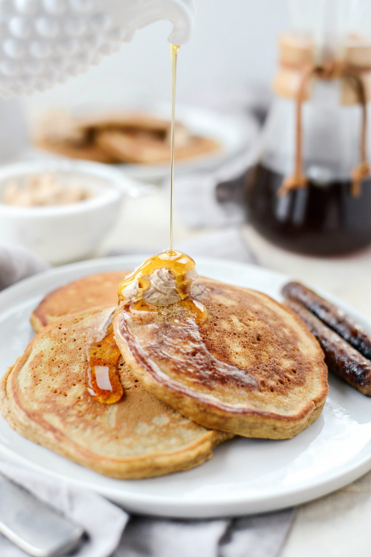 Gingerbread Pancakes with-maple syrup