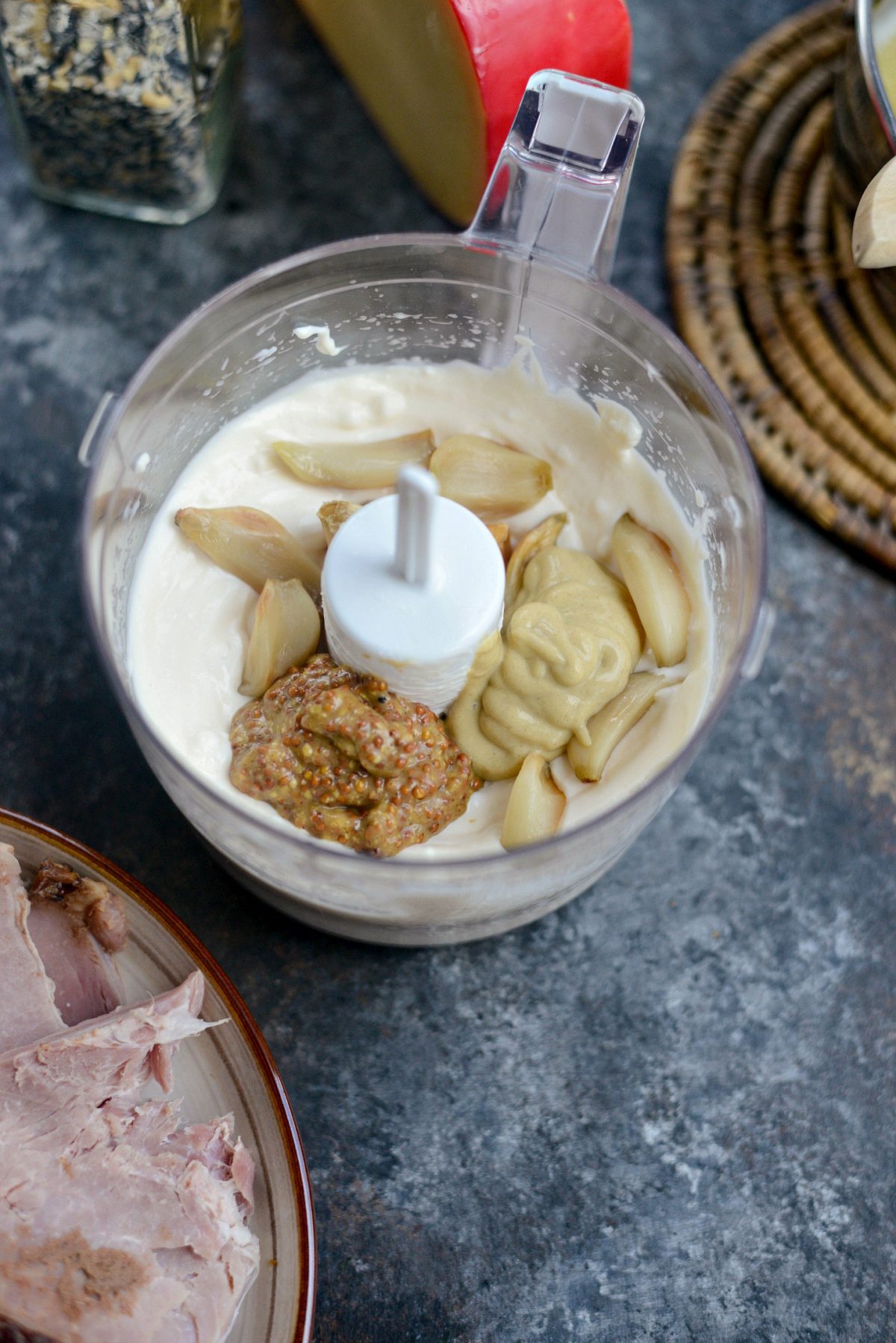 roasted garlic mayo ingredients in mini food processor