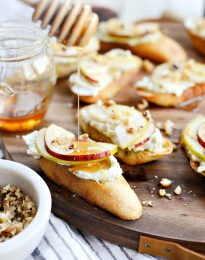 Whipped Blue Cheese Crostini with Pears and Honey l SimplyScratch.com #holiday #appetizer #pear #bluecheese #crostini #walnuts #honey