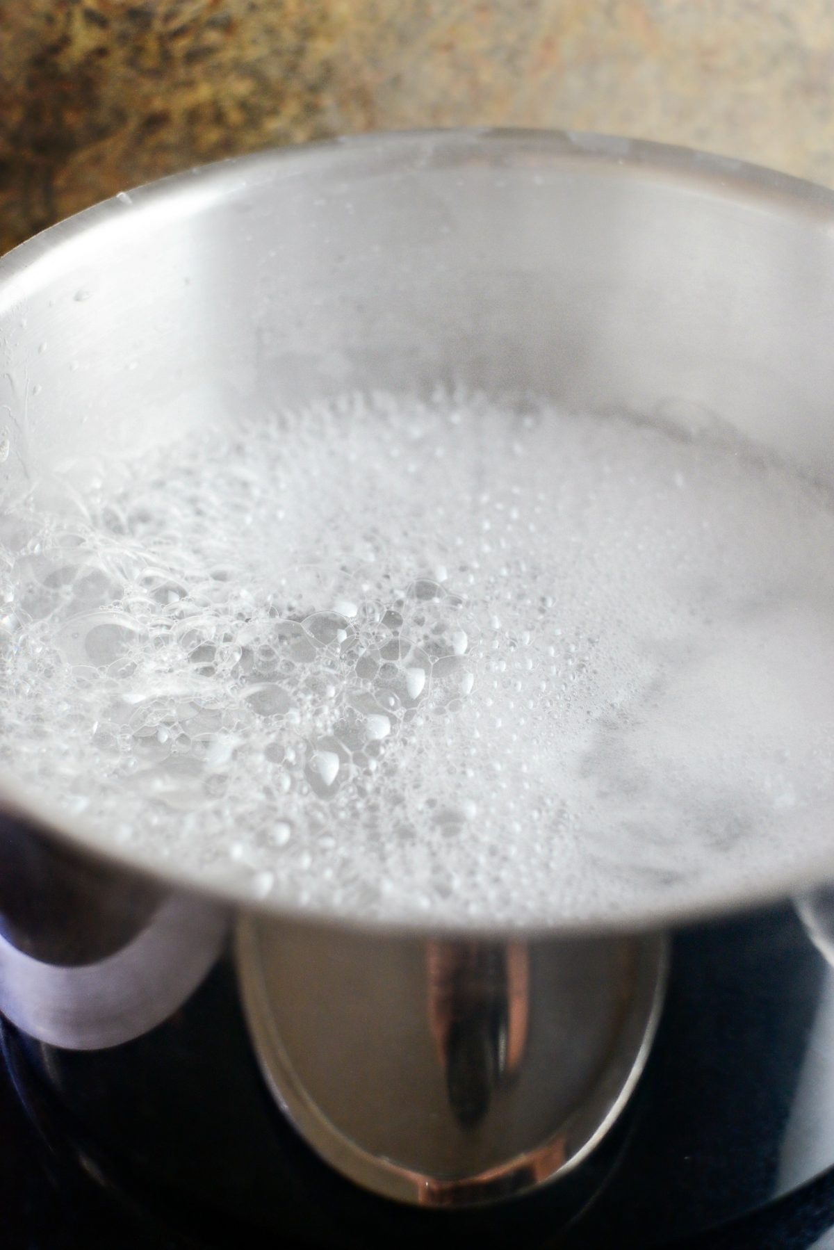 make baking soda bath.