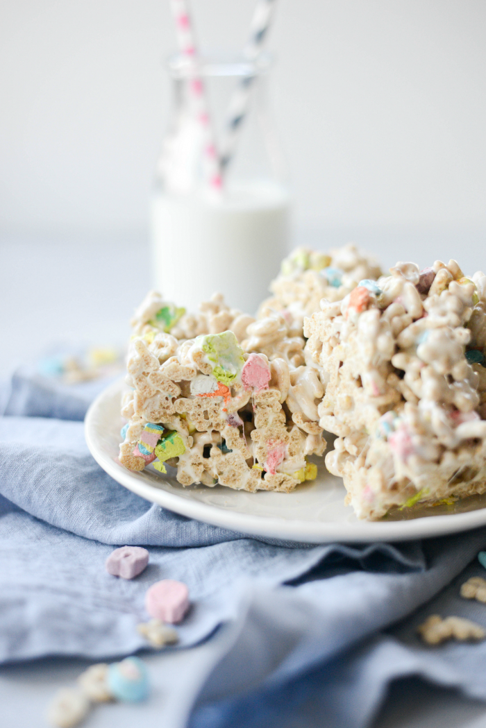 Lucky Charms Marshmallow Treats 