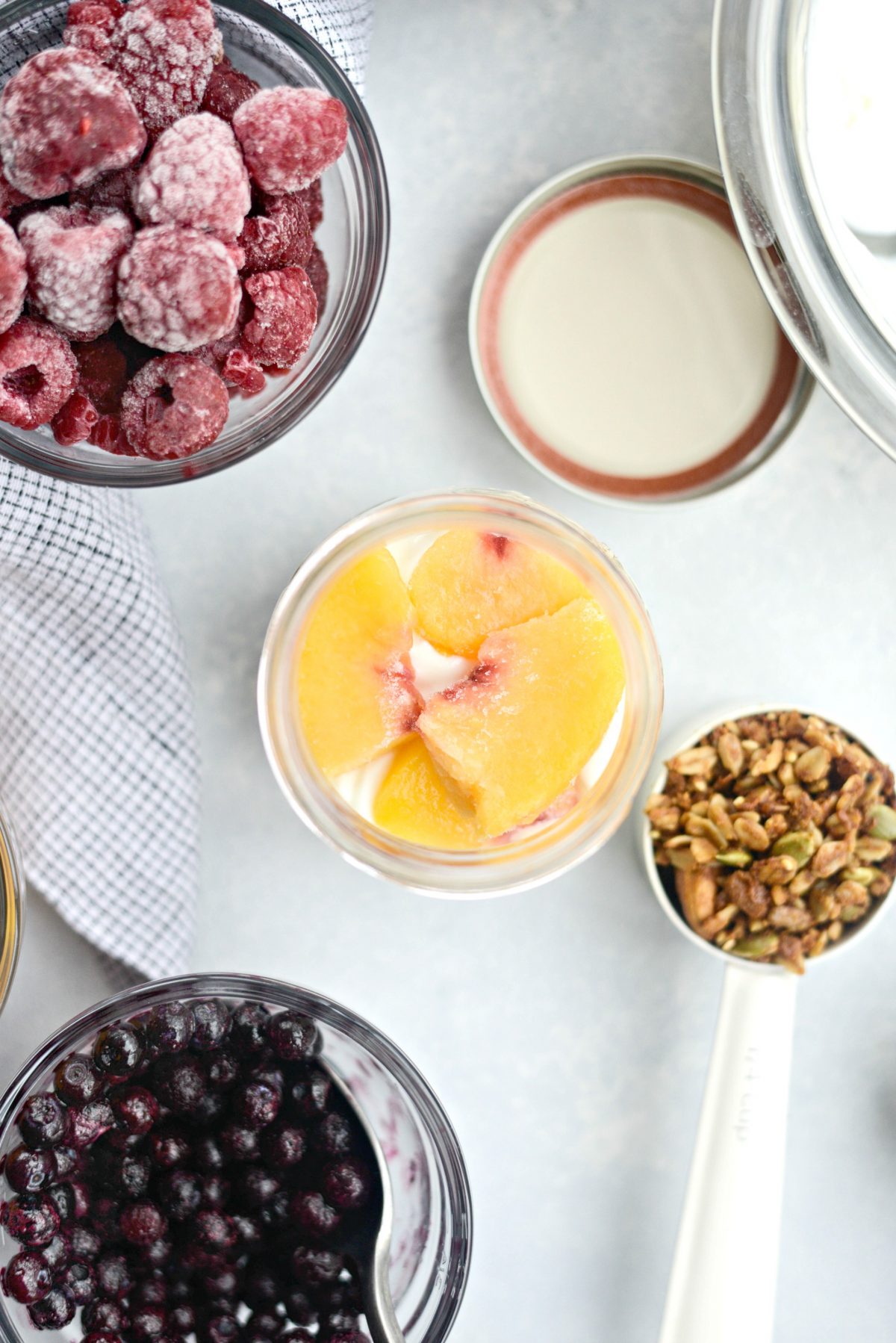 peaches in jar