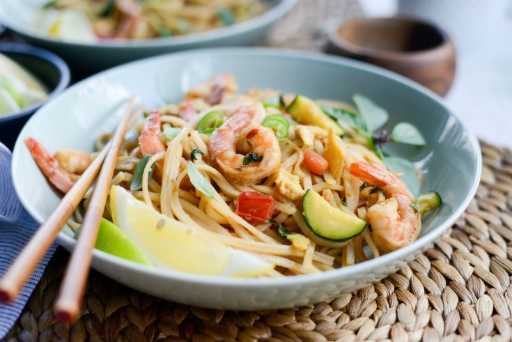 Drunken Noodles with Shrimp and Zucchini