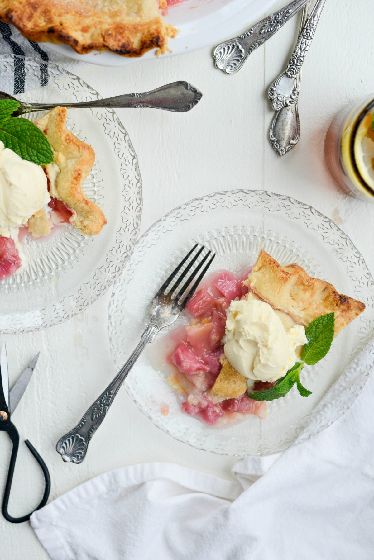 Homemade Rhubarb Pie l SimplyScratch.com (20)