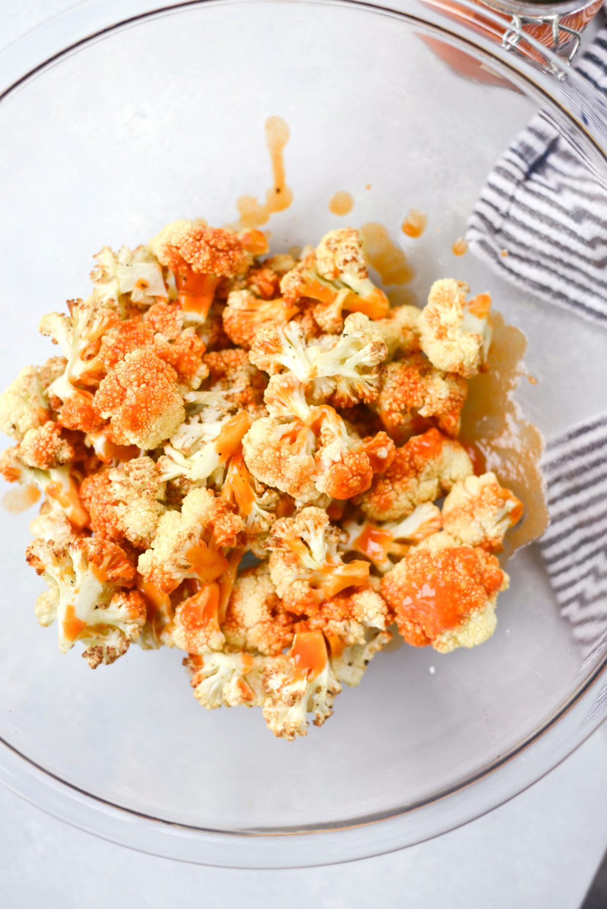 Air Fryer Buffalo Cauliflower Bites with Garlic Blue Cheese Dip l SimplyScratch.com