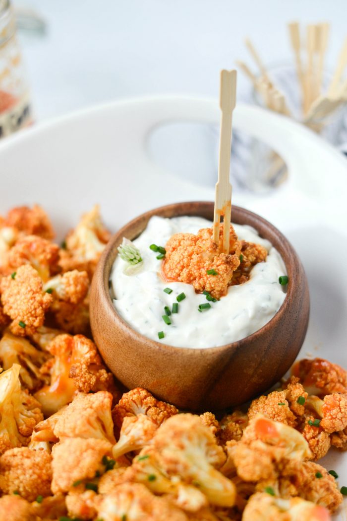 Air Fryer Buffalo Cauliflower Bites with Garlic Blue Cheese Dip l SimplyScratch.com