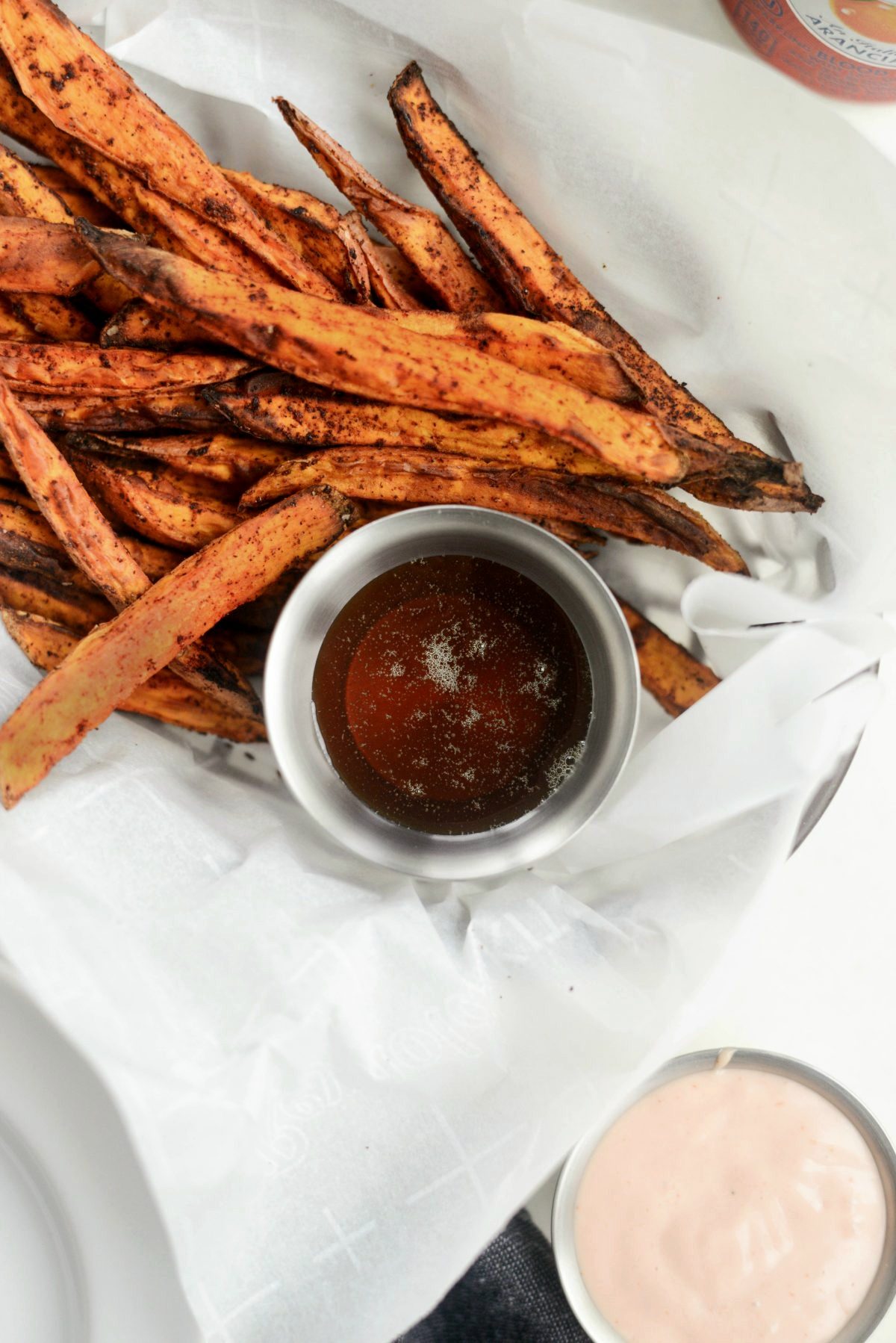 Air Fryer Crispy Sweet Potato Fries l SimplyScratch.com