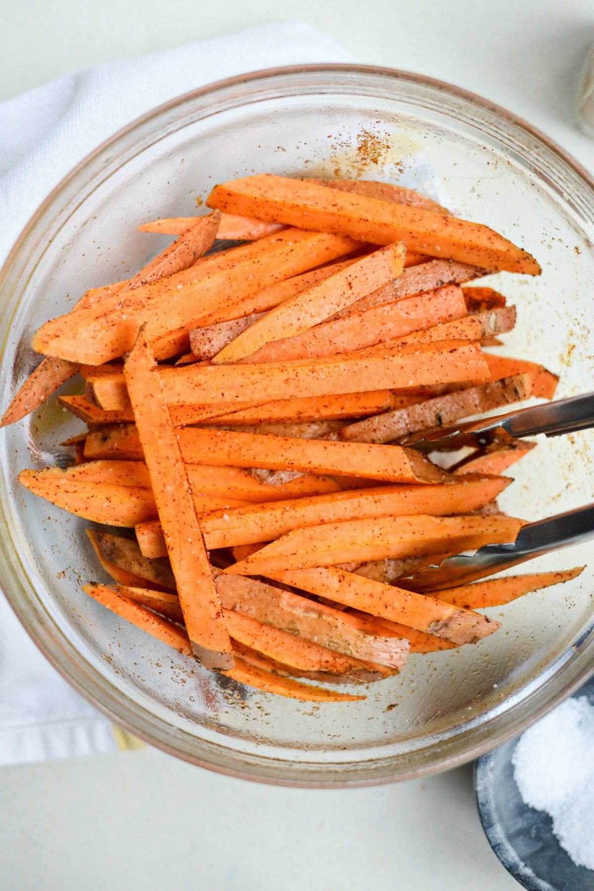 Air Fryer Crispy Sweet Potato Fries l SimplyScratch.com 