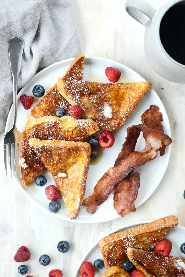 Cinnamon Sugar Crusted French Toast l SimplyScratch.com