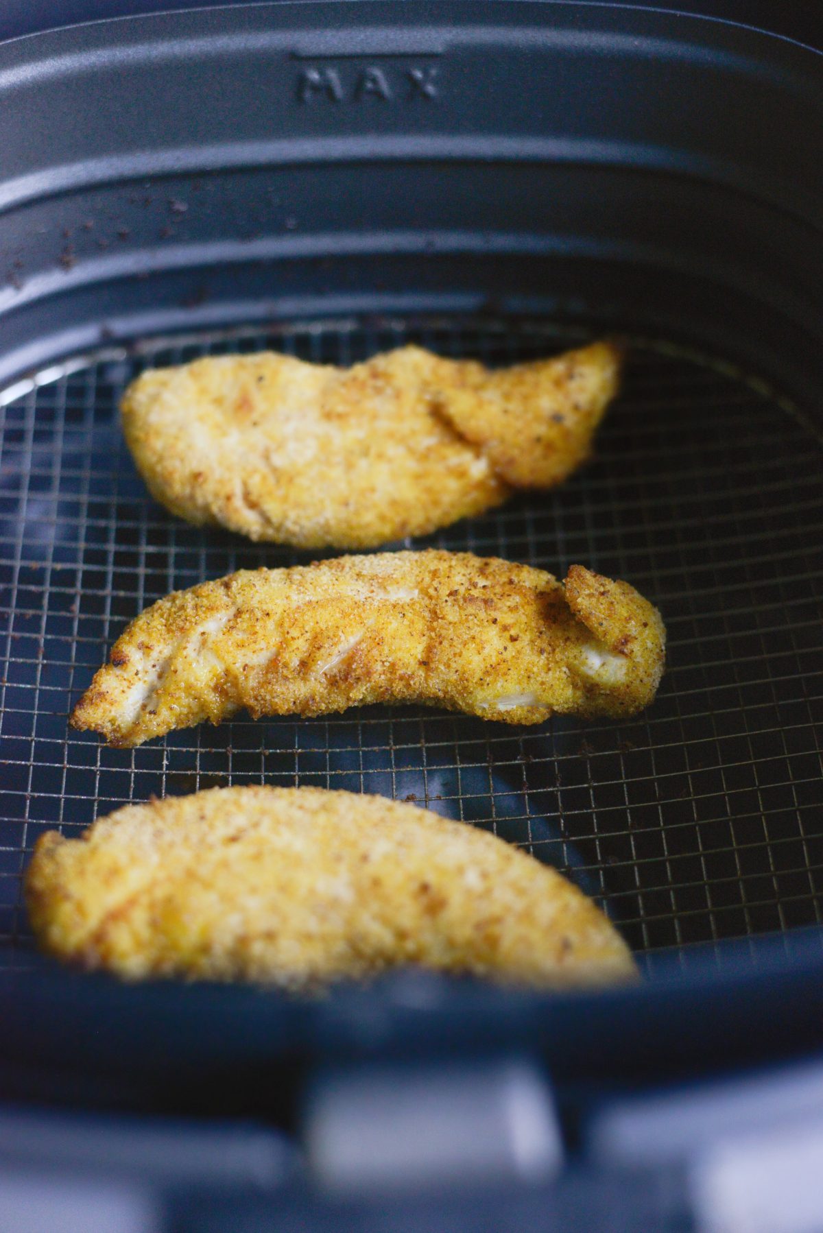 Crispy Air Fryer Chicken Tenders l SimplyScratch.com