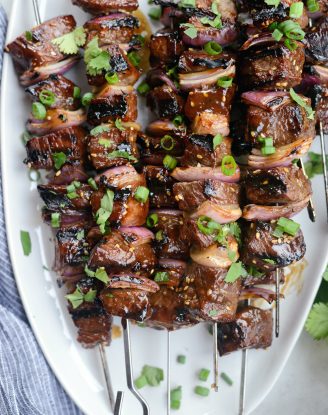 Grilled Sticky Garlic Sesame Steak Skewers l SimplyScratch.com