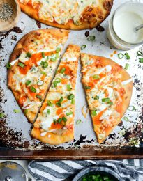 Buffalo Chicken Flatbread Pizzas l SimplyScratch.com