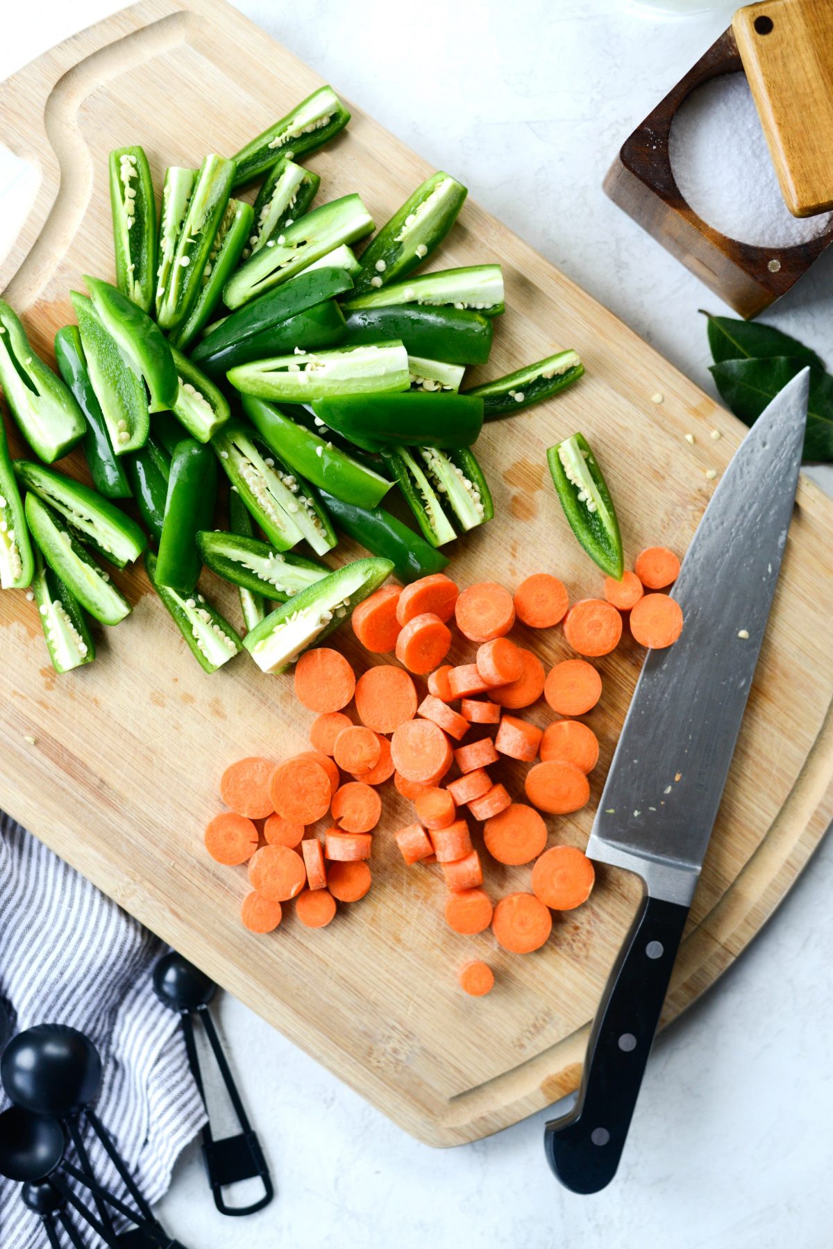 prep jalapeños and carrots 