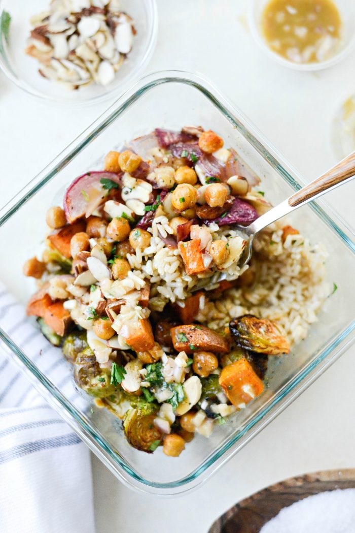 Roasted Fall Veggie Rice Bowls (Meal Prep!) 