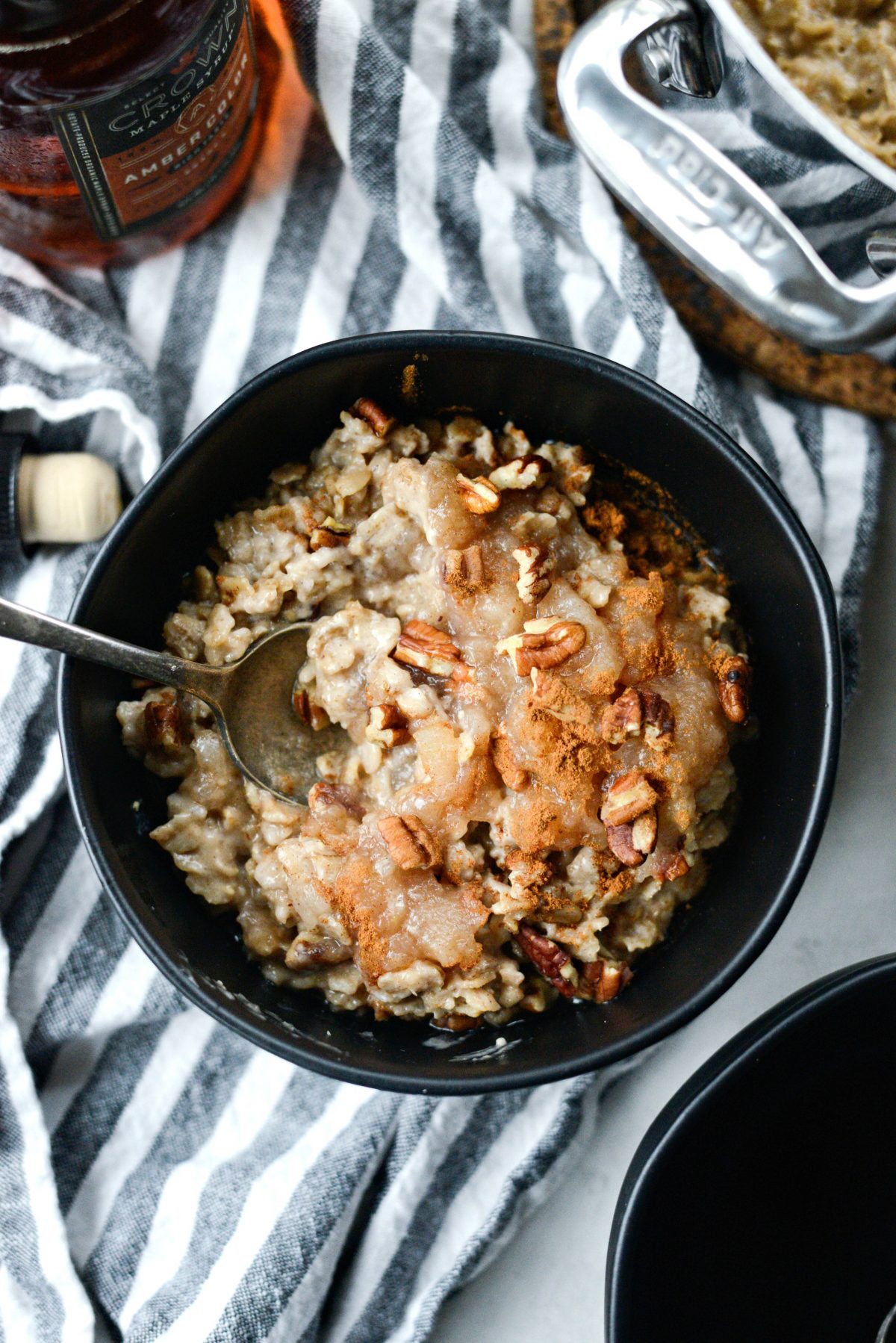 spoon of Apple Chai Oatmeal.