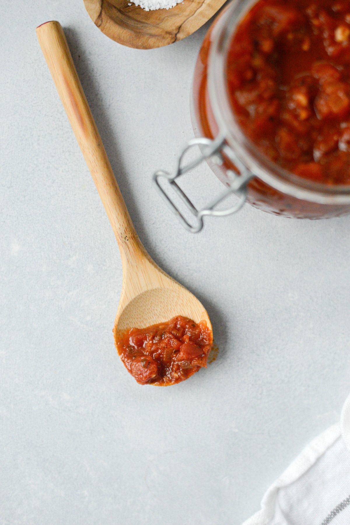 spoonful of Fire Roasted Tomato Pizza Sauce