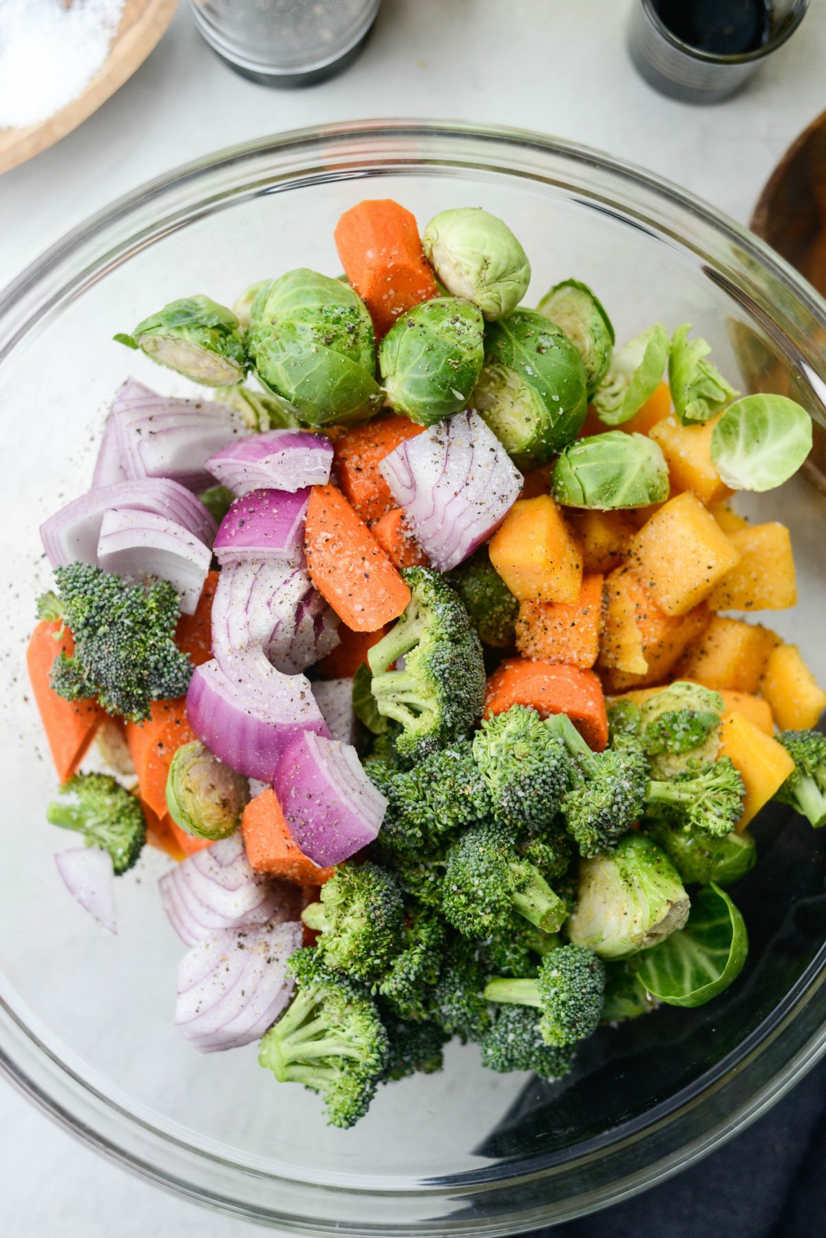 season veggies in a bowl