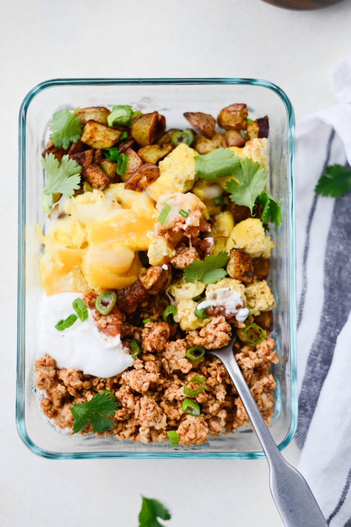 Turkey Taco Breakfast Scramble [meal prep!]