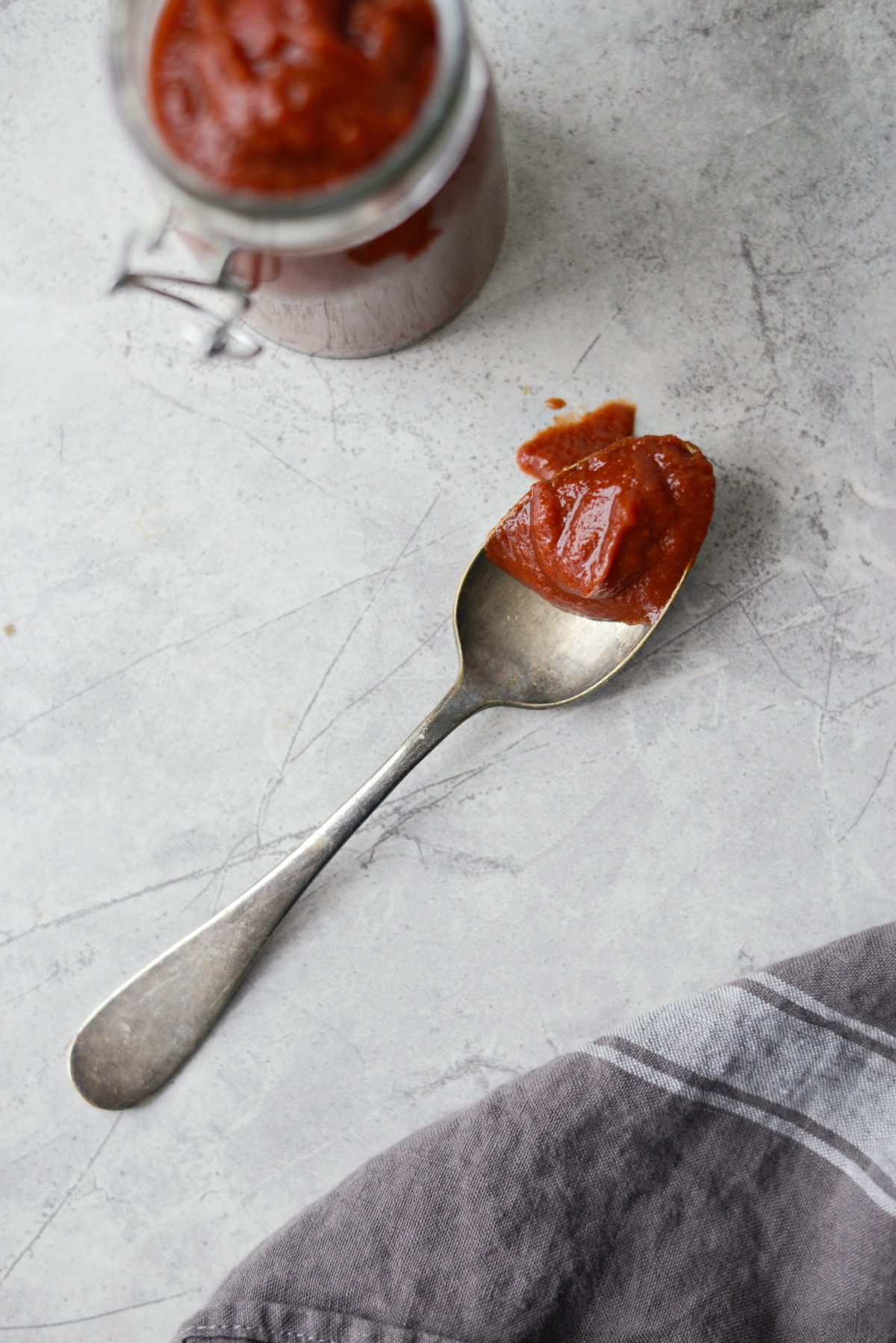 Easy Homemade Ketchup