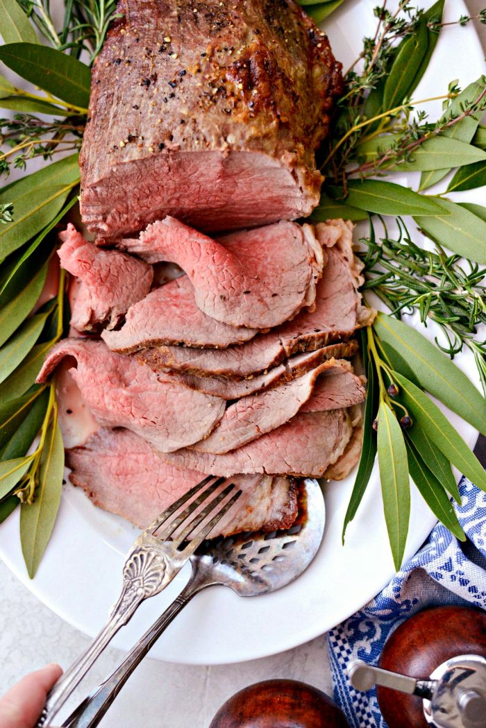 Easy Roast Beef with Au jus 