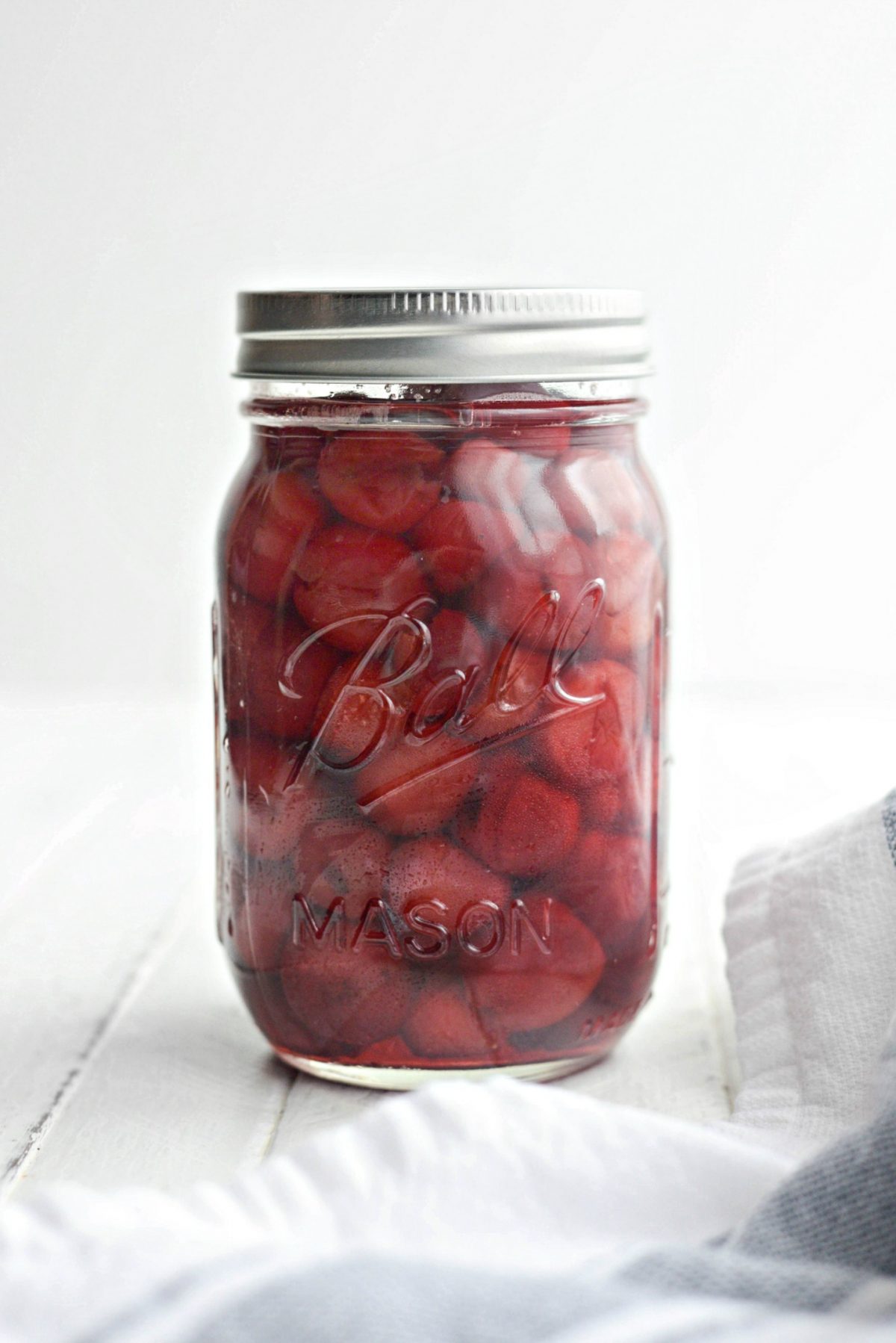 Homemade Maraschino Cherries