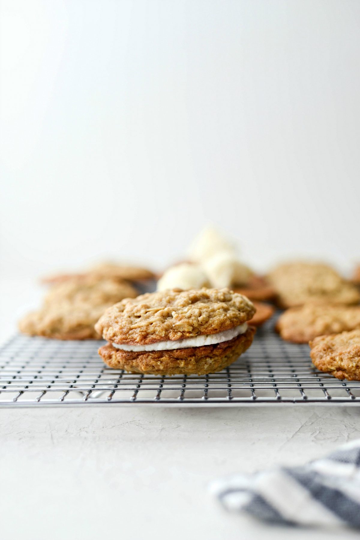 Homemade Oatmeal Cream Pie