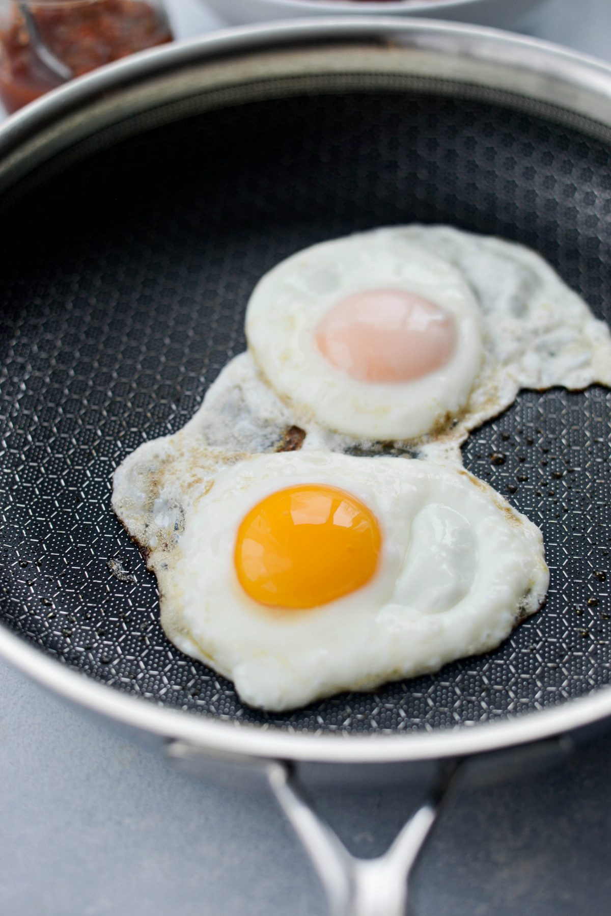 fry eggs