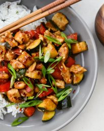 Kung Pao Chicken Stir-fry l SimplyScratch.com #kungpao #chicken #stirfry #zucchini #homemade #fromscratch #easy #healthy #rice #wok #chinese #takeout