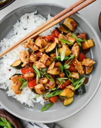 Kung Pao Chicken Stir-fry l SimplyScratch.com #kungpao #chicken #stirfry #zucchini #homemade #fromscratch #easy #healthy #rice #wok #chinese #takeout