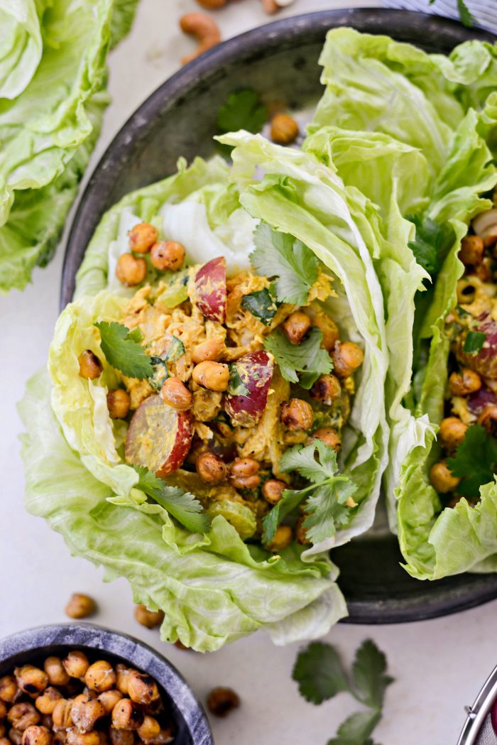 Curried Chicken Salad with Grapes and Cashews l SimplyScratch.com #curry #turmeric #chicken #salad #healthy #grapes #cashews #lunch #easy #recipe