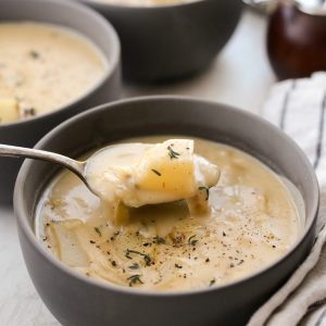 French Onion Chowder l SimplyScratch.com #frenchonion #chowder #soup #homemade #fromscratch #potatoes #onions