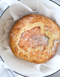 No-Knead Rustic Bread Loaf l SimplyScratch.com #homemade #noknead #bread #loaf #rustic #fromscratch #dutchoven #loaves