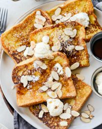 Vanilla Cardamom French Toast l SimplyScratch.com #vanilla #cardamom #frenchtoast #breakfast