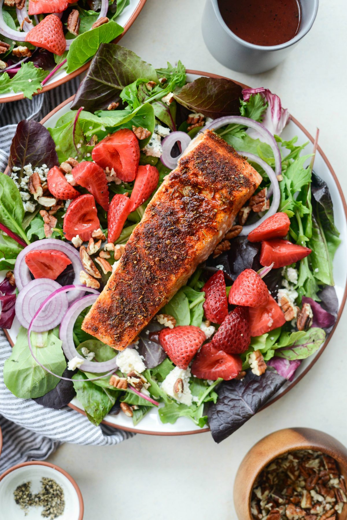 Blackened Salmon Salad with Strawberry Peppercorn Vinaigrette