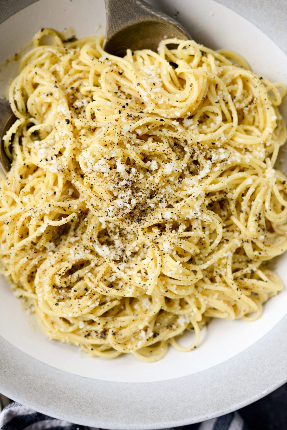 giant bowl of Cacio e Pepe Carbonara