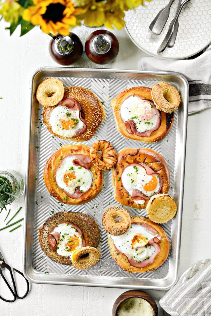 Baked Egg In A Hole Bagels