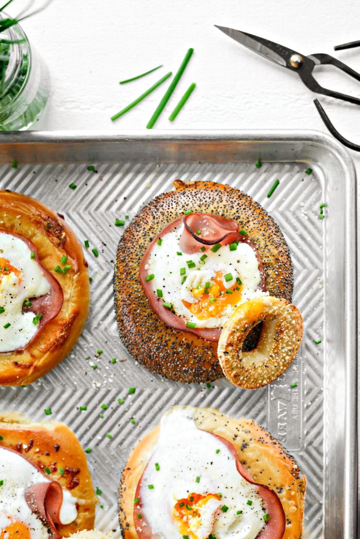 Baked Egg In A Hole Bagels