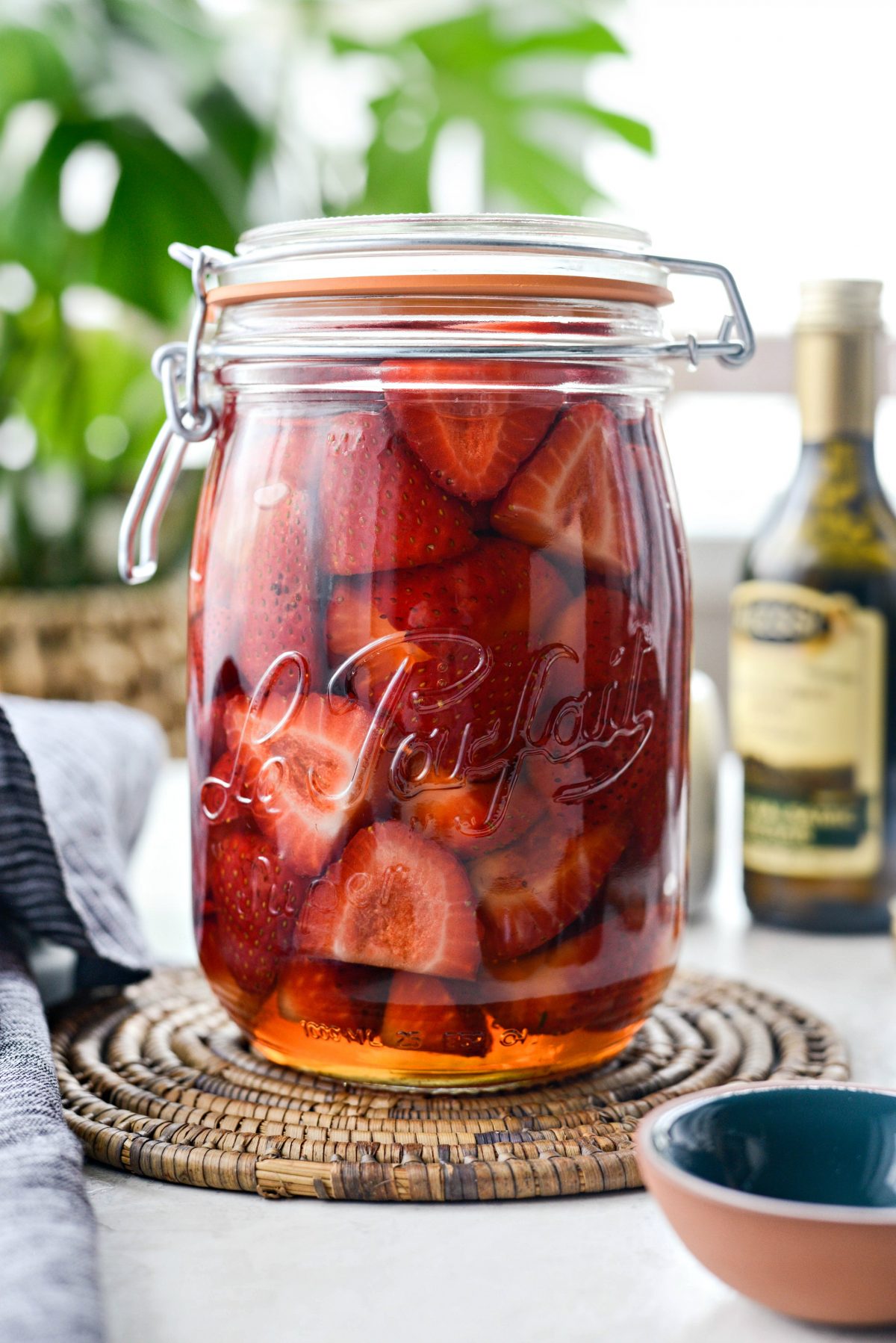 Pickled Strawberries l SimplyScratch.com #homemade #pickled #strawberries #easy #fromscratch #preserving