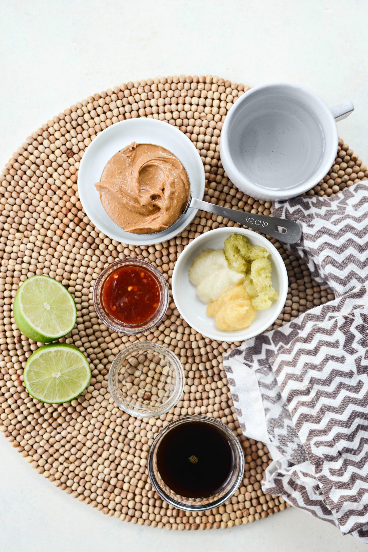 ingredients for thai peanut sauce