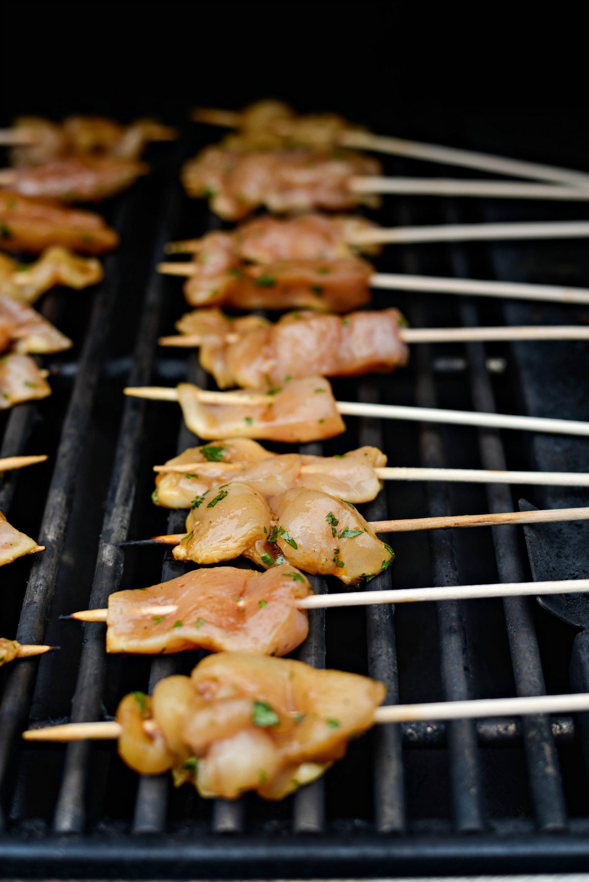 grilling chicken skewers