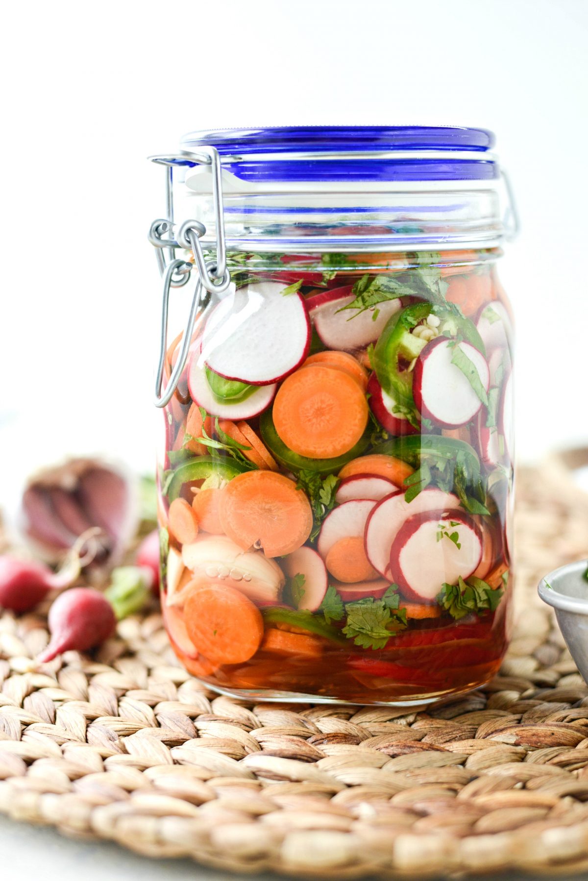 Spicy Pickled Vegetables l SimplyScratch.com #quickpickles #easy #pickled #vegetables #recipe #refrigeratorpickles #summerrecipe