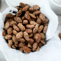 Cinnamon Sugar Almonds l SimplyScratch.com #almonds #cinnamon #sugar #snack #holiday #recipe #almondhaus #mallalmonds