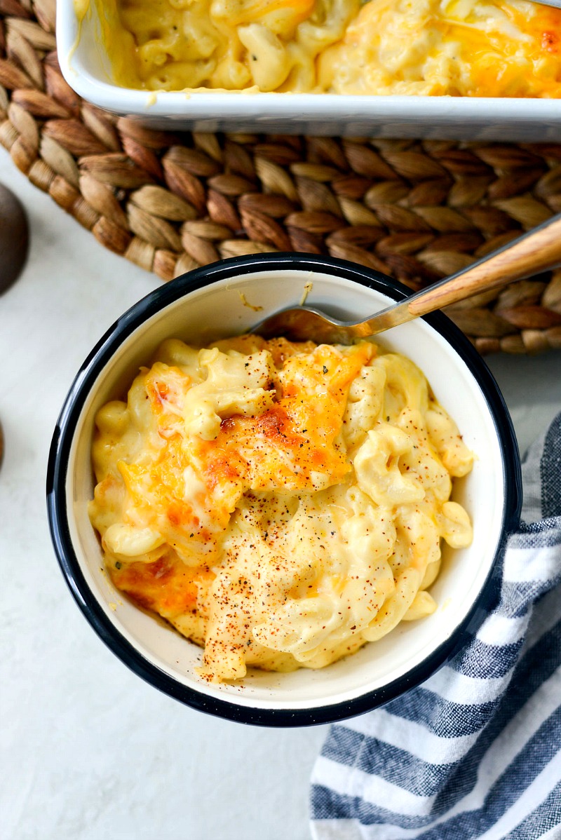 Easy baked mac and cheese simply scratch