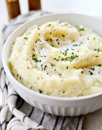 Buttermilk Cauliflower Mashed Potatoes l SimplyScratch.com #cauliflower #mashedpotatoes #potatoes #light #buttermilk #sidedish #homemade #fromscratch #easy