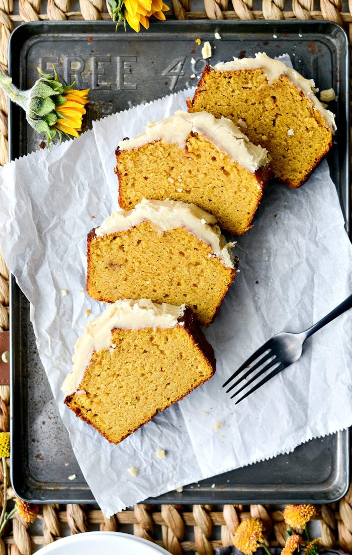 Ginger Pumpkin Bread l SimplyScratch.com #ginger #pumpkin #bread #quickbread #sweetbread #simplyscratch #maple #brownbutter #icing #fall #baking