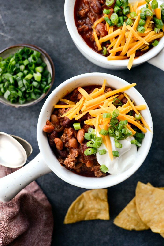 Easy Loaded Beef Chili - Easy Weeknight Meals